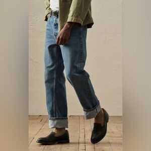 TAYLOR STITCH Sz 33 Slim Button Fly Mid-Wash 100% Organic Cotton Jeans
